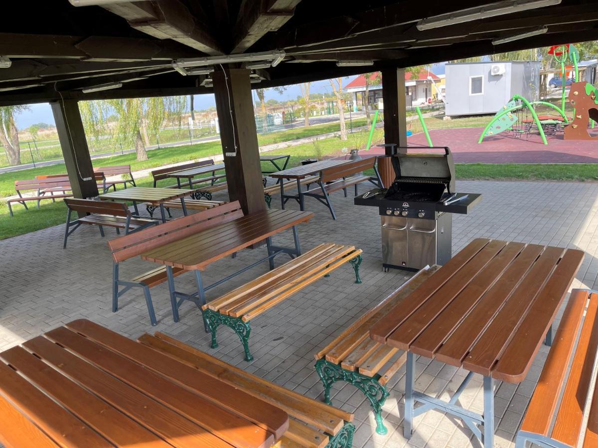 Tisza-tó Apartmanpark Hotel Kisköre Exterior foto